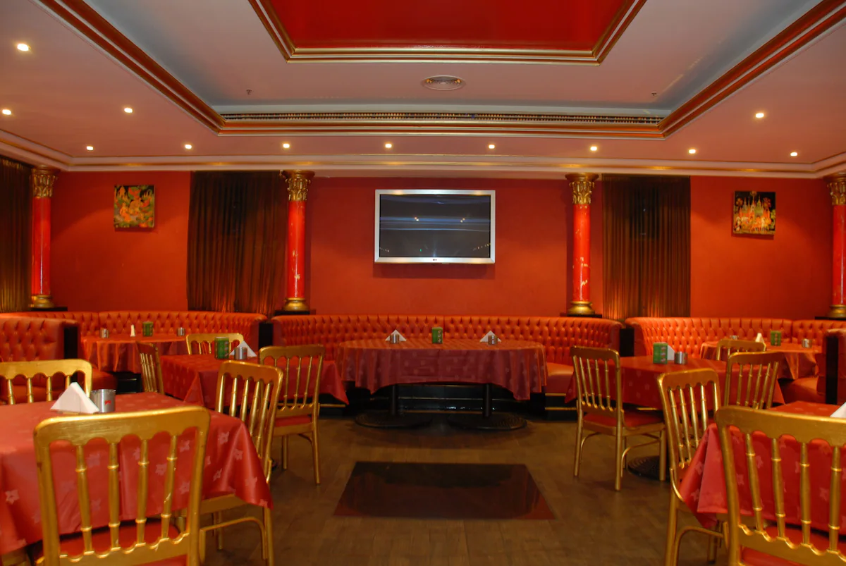 رستوران هتل موسکو دبی